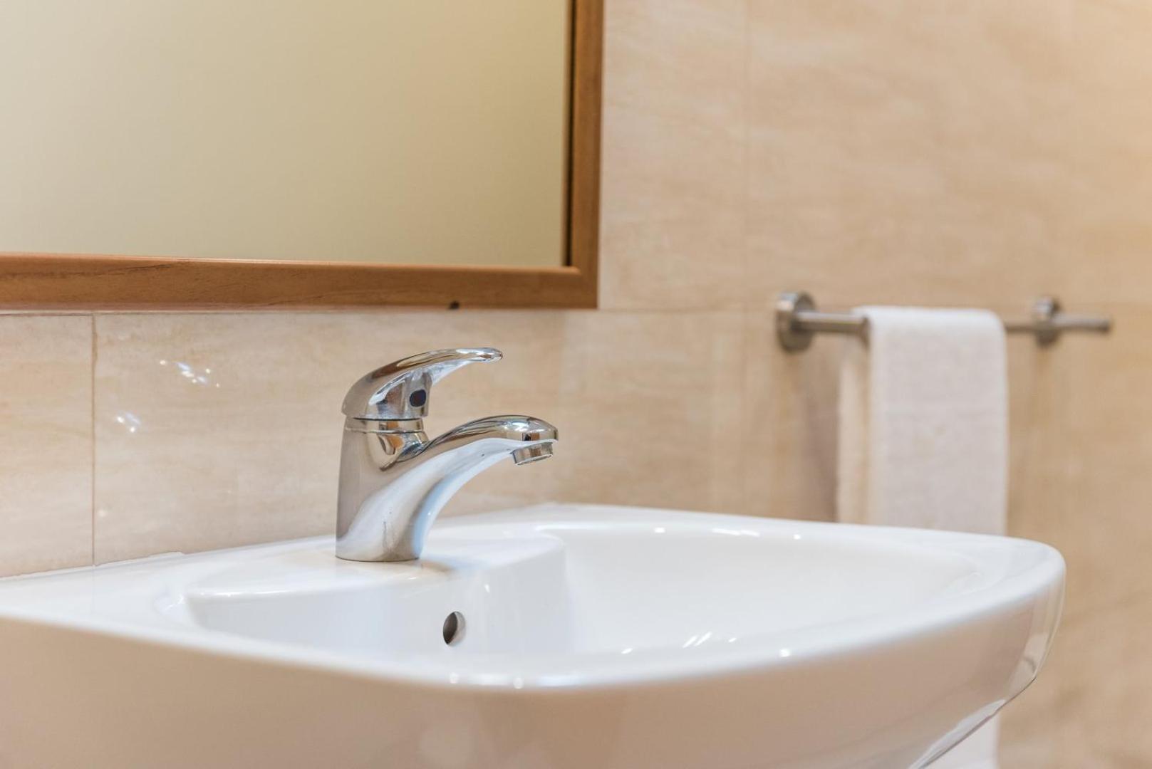 Guestready - Warm Cocoa Retreat In Cedofeita Apartment Porto Luaran gambar